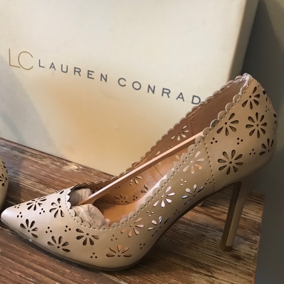 High Heals - Picture 2 of 3